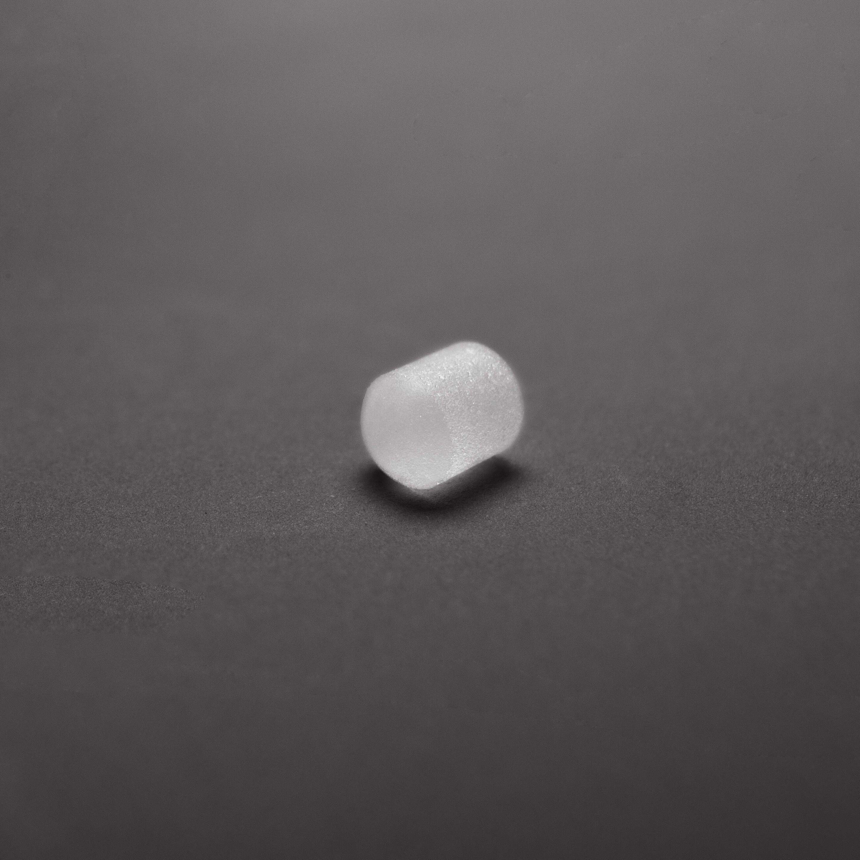 1.30mm x 0.65mm Plano-Convex Lens for Diameter 1.3mm Lens System / LACLGS-130_P02